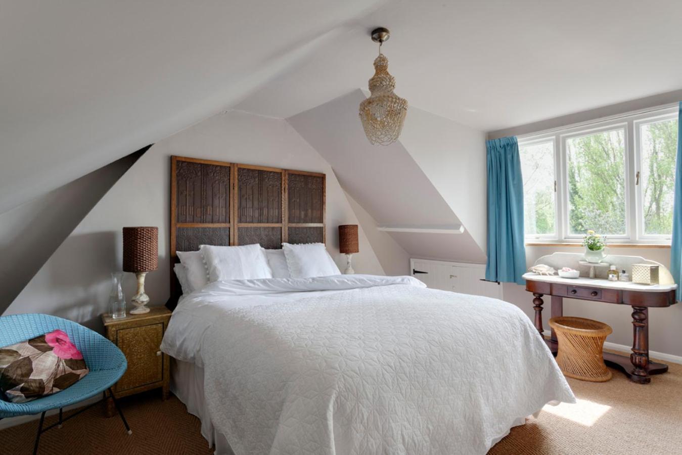 Bee - Stylish In Holiday home