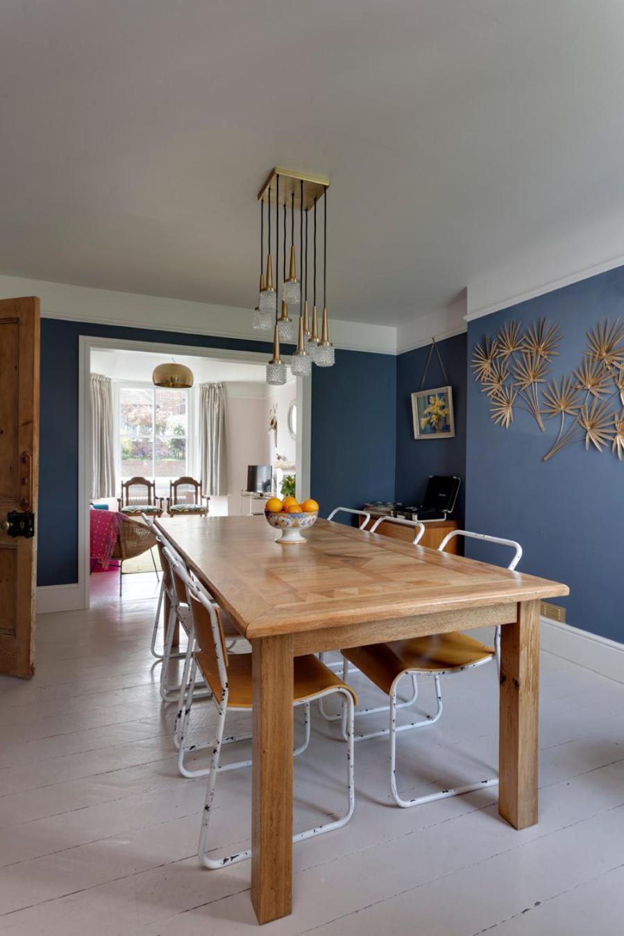 Bee - Stylish In Holiday home Rye